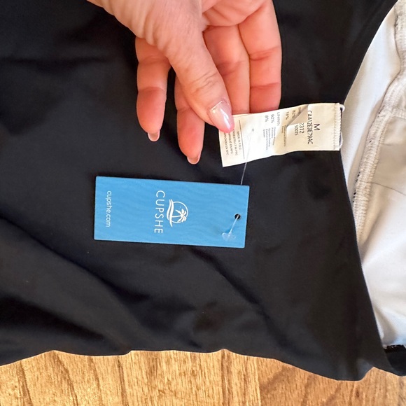 Cupshe nwt size m 12$ - Picture 4 of 7